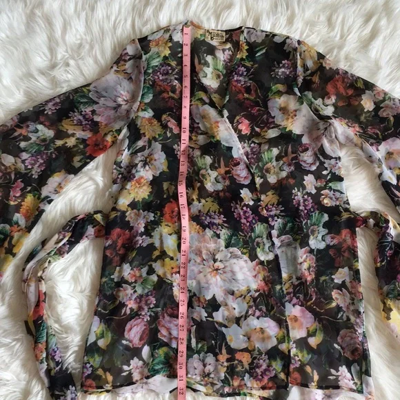 Show Me Your Mumu Beaux Beaux Kimono ~ in Madame Fleur